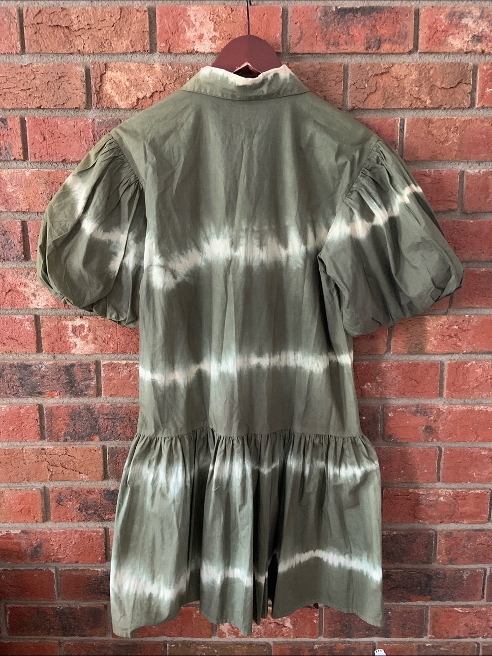 WKND WYFR Olive Green Frock It Tie-Dye Puff Sleeve Shirt Dress - Picture 7 of 7